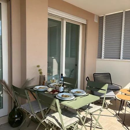 Penthouse A Due Passi Dal Mare *