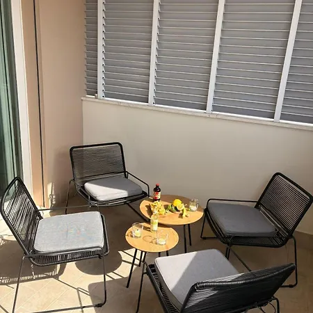 Penthouse A Due Passi Dal Mare * アルゲーロ